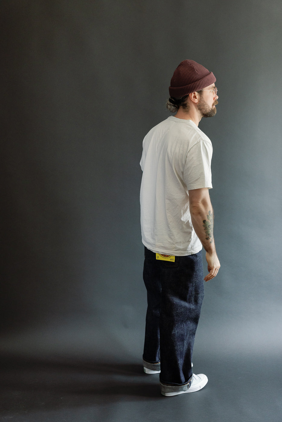 Male model, 5'9