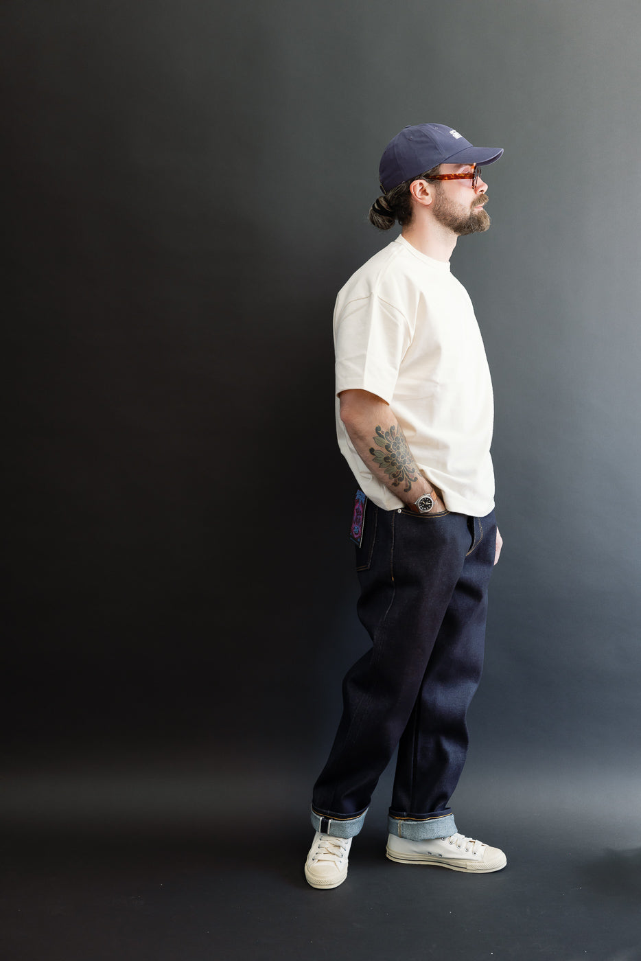 Full body side view of a 5'9