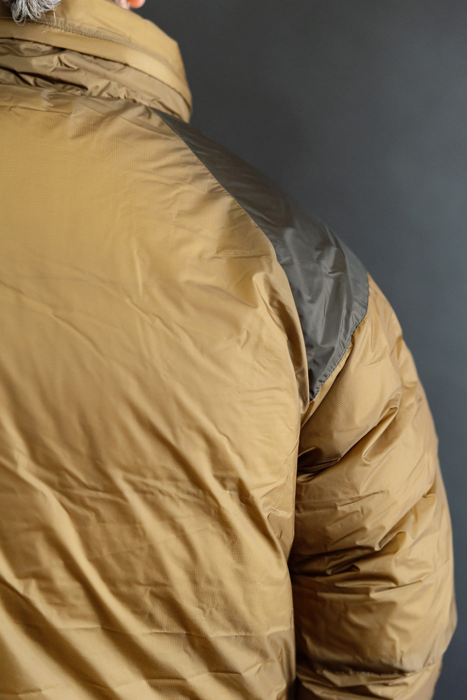 Aurora Light Down Stand Collar Jacket Mikami - Coyote