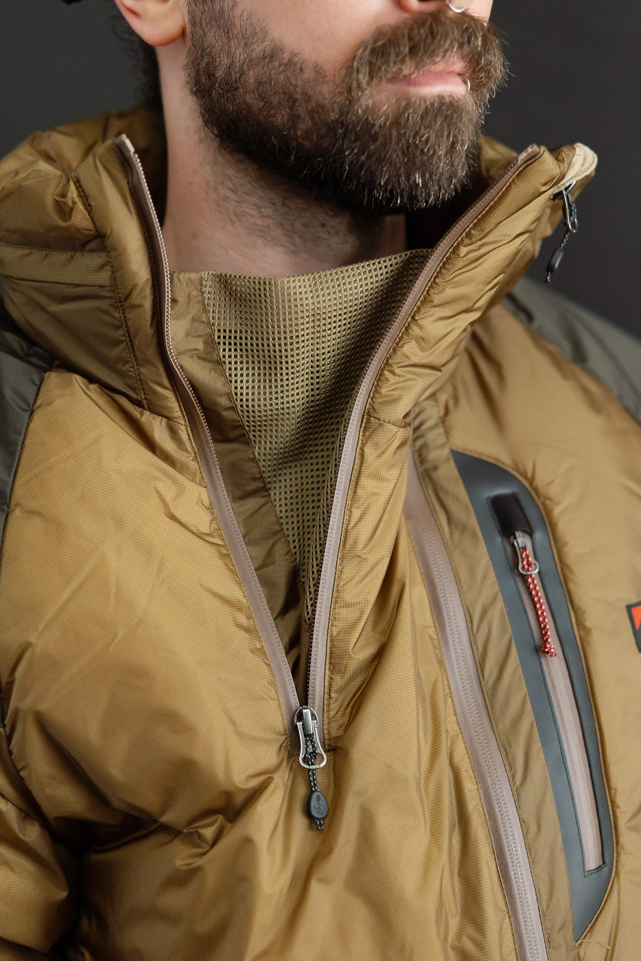 Aurora Light Down Stand Collar Jacket Mikami - Coyote