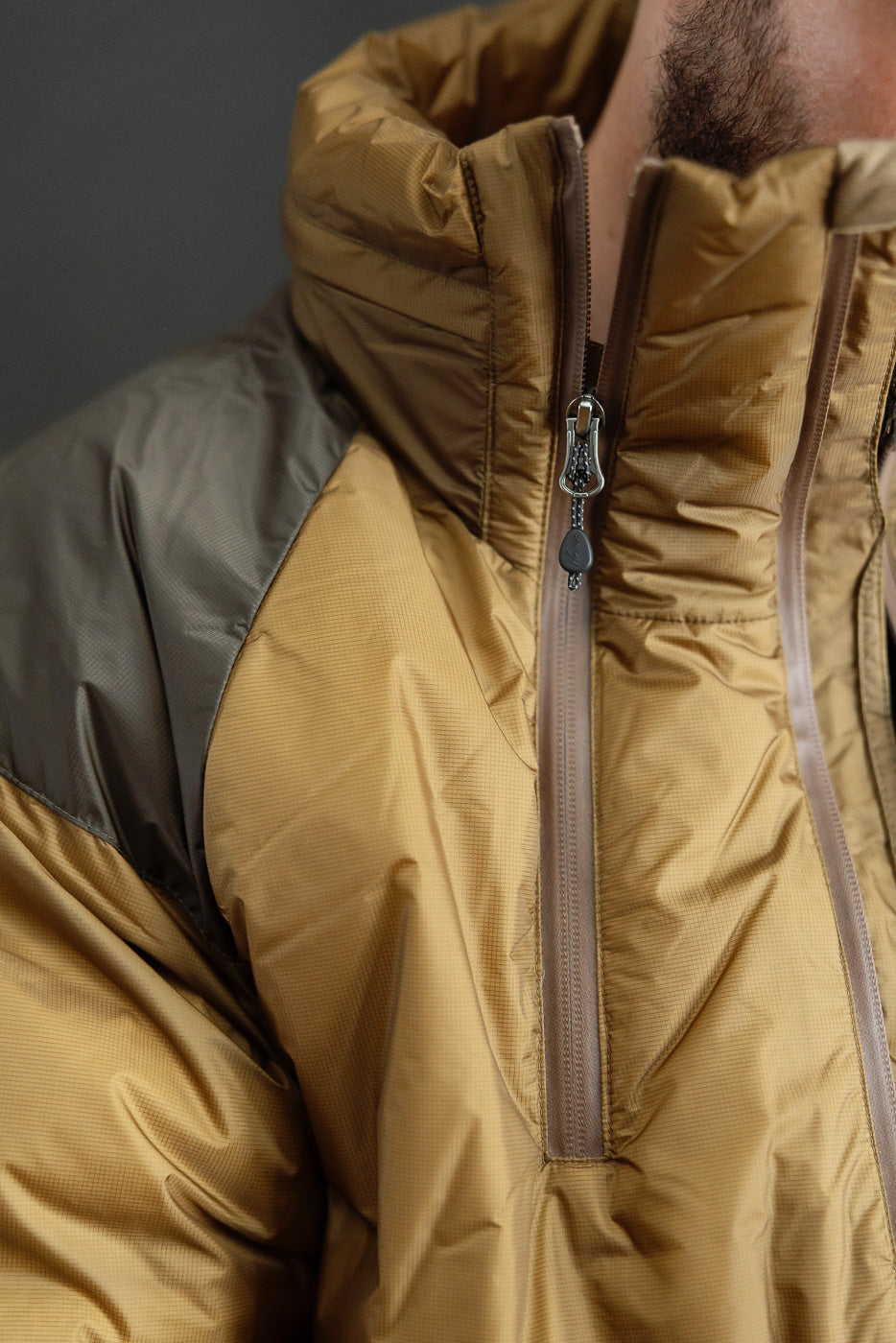 Aurora Light Down Stand Collar Jacket Mikami - Coyote