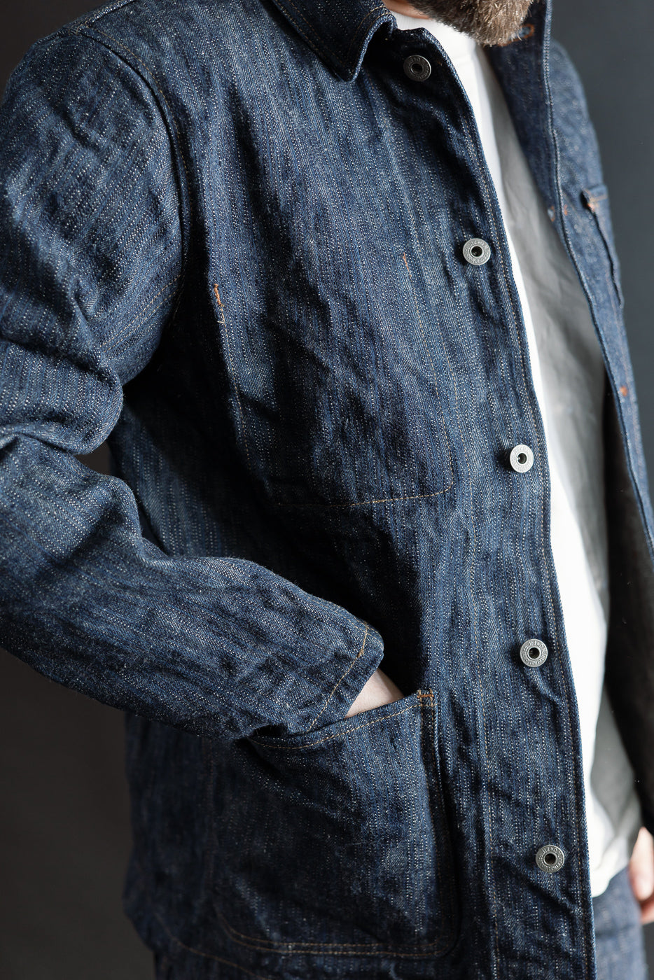 Close-up of male model 5'9