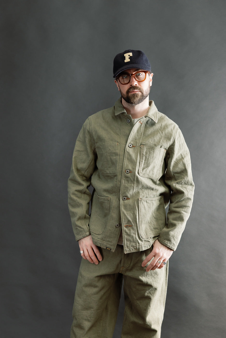 Full body front view of a male model, 5'9