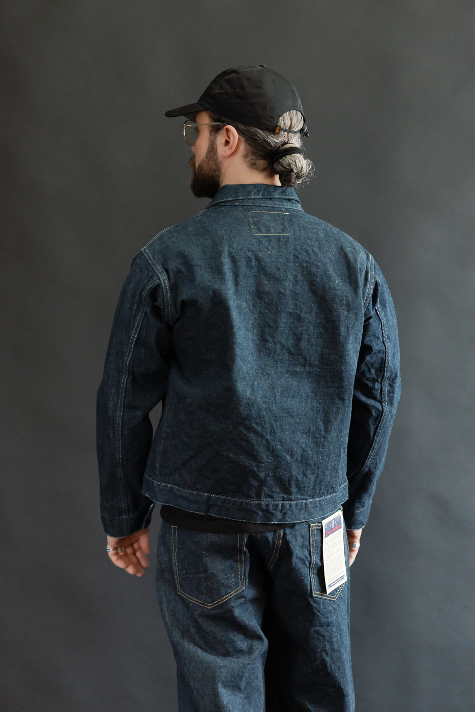 Male model 5'9