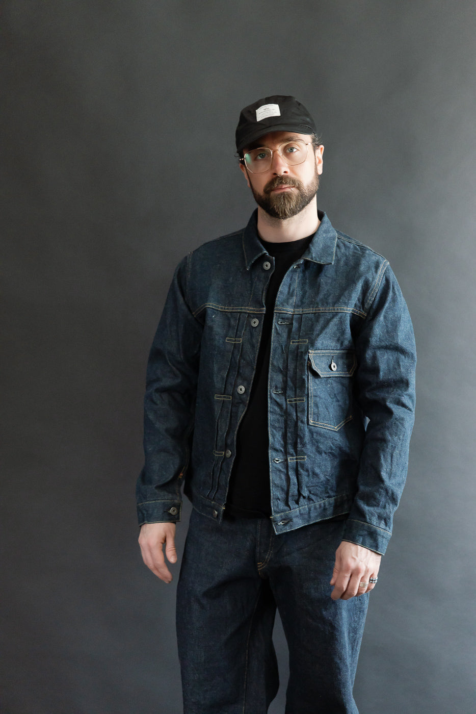 Full body front view of male model, 5'9