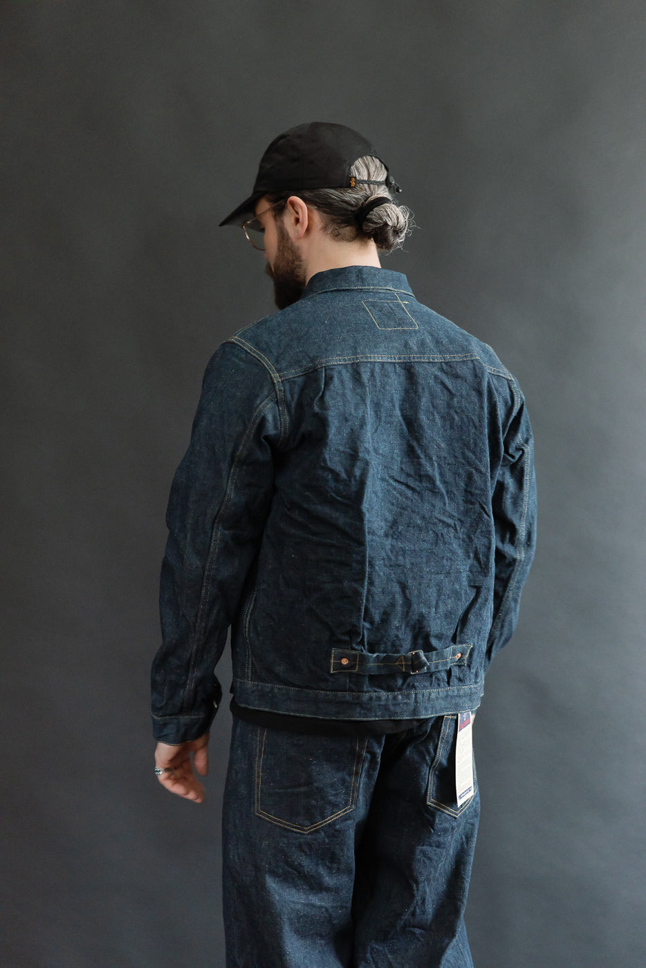 Male model 5'9