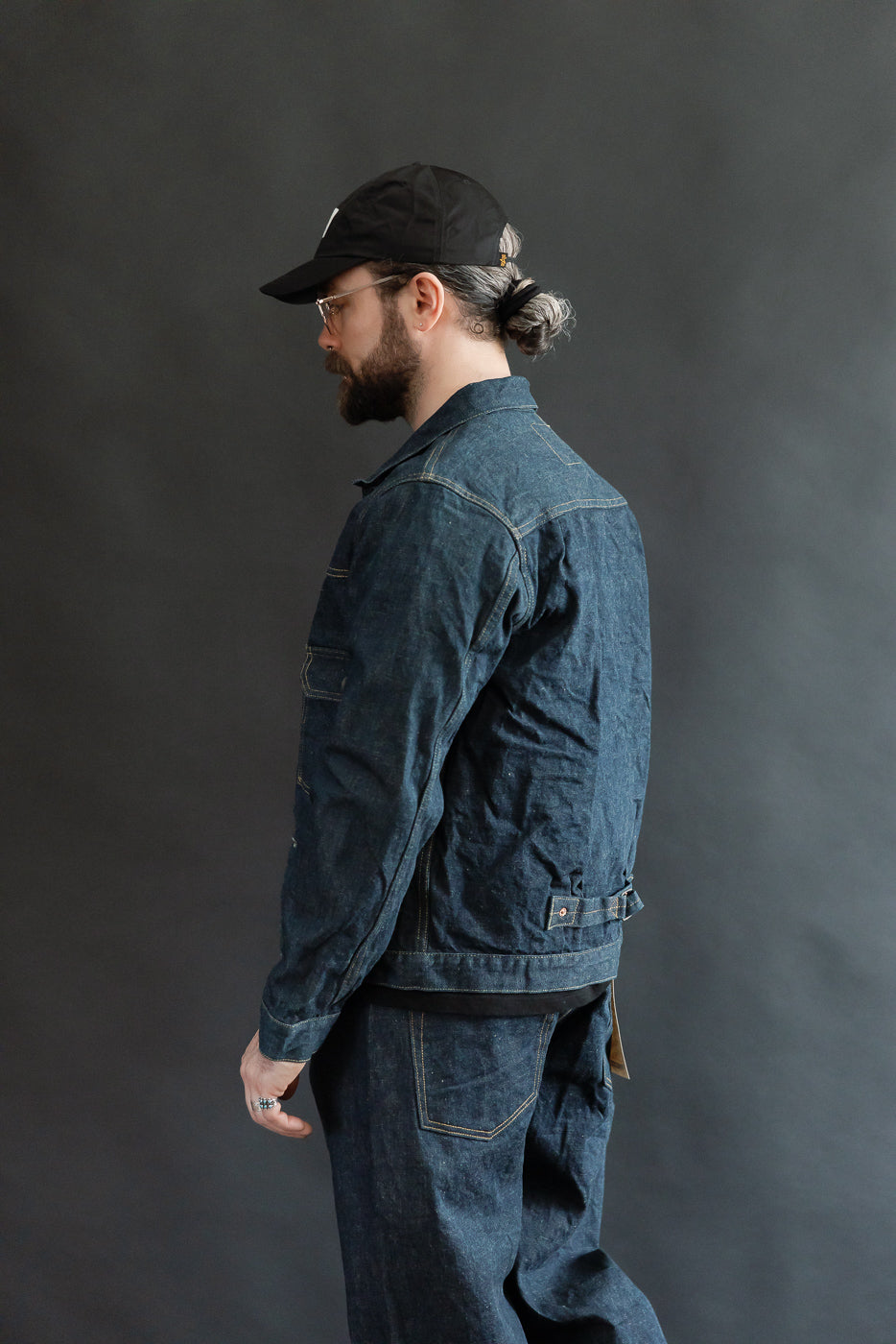 Male model 5'9