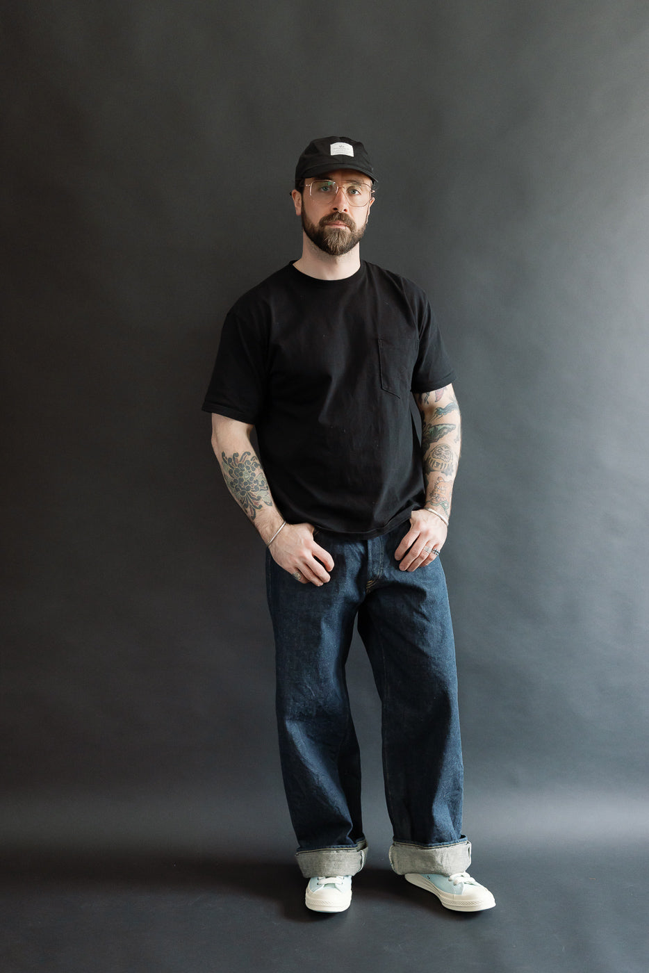 Full body front view of male model, 5'9