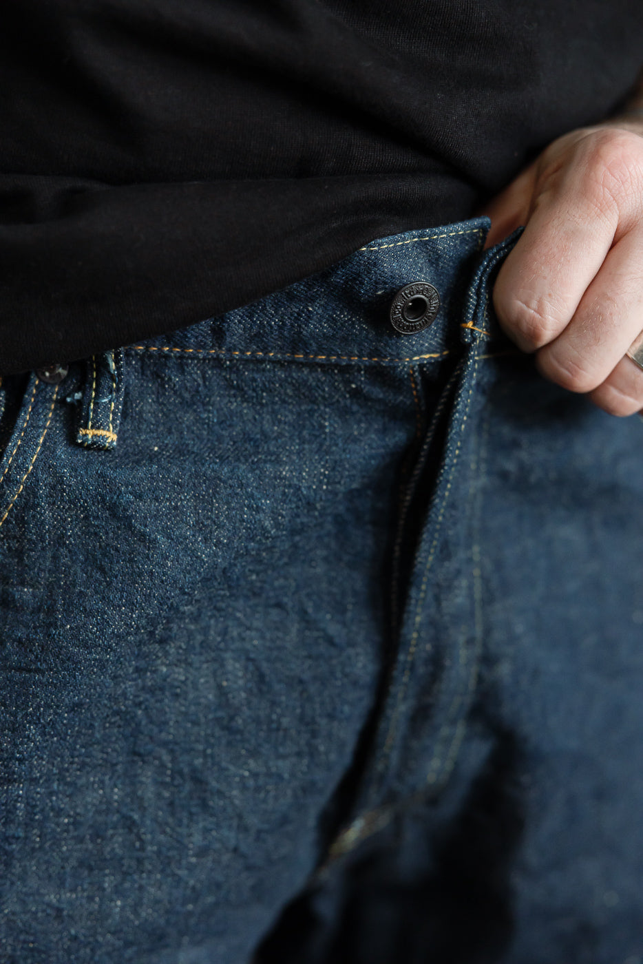 295-ISHIKAWADAI - 15oz Selvedge Cinch-Back Denim - Loose Straight