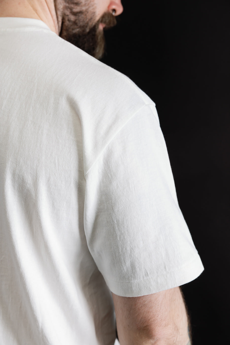 Close-up of male model, 5'9