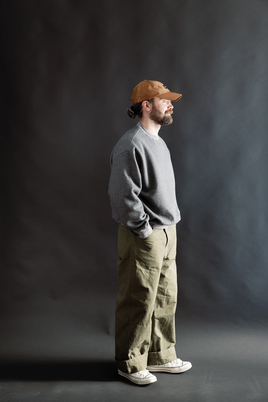 01-0041-60K - Relaxed Fit Densely Knit Sweatshirt - Charcoal Gray