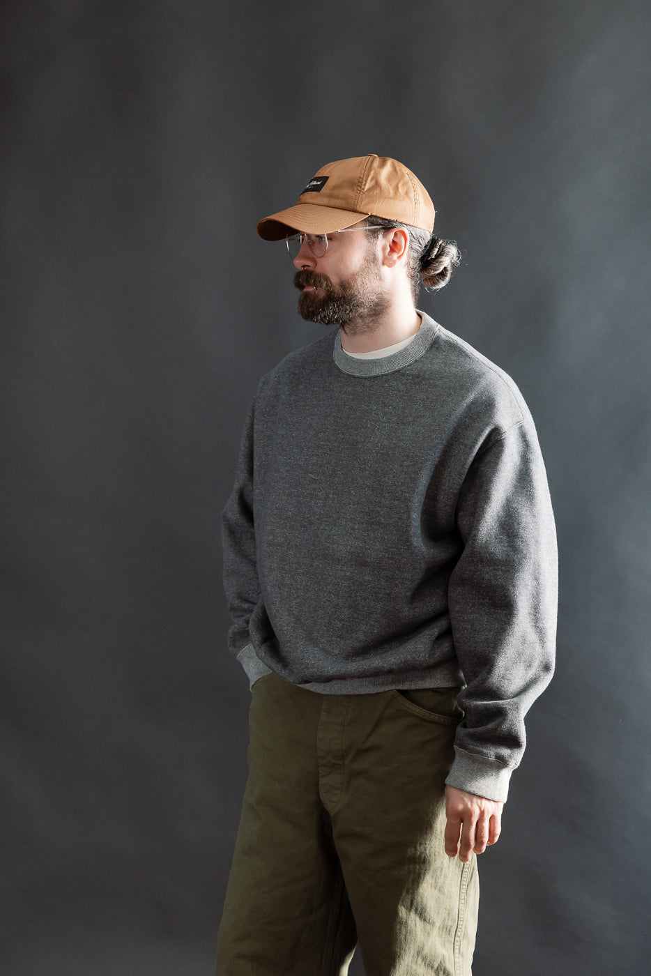 01-0041-60K - Relaxed Fit Densely Knit Sweatshirt - Charcoal Gray