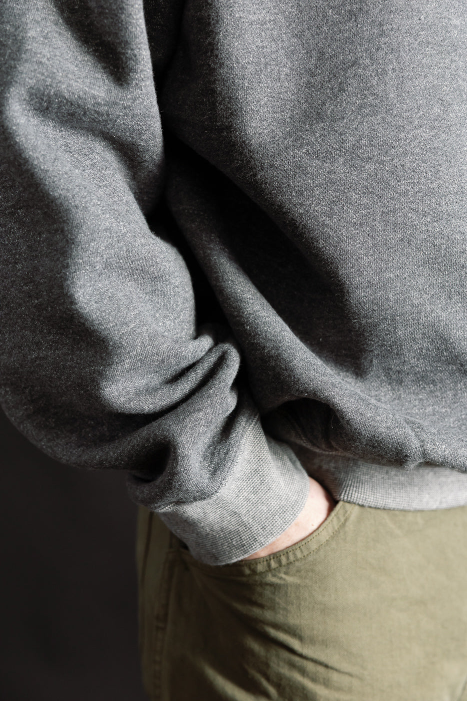 01-0041-60K - Relaxed Fit Densely Knit Sweatshirt - Charcoal Gray