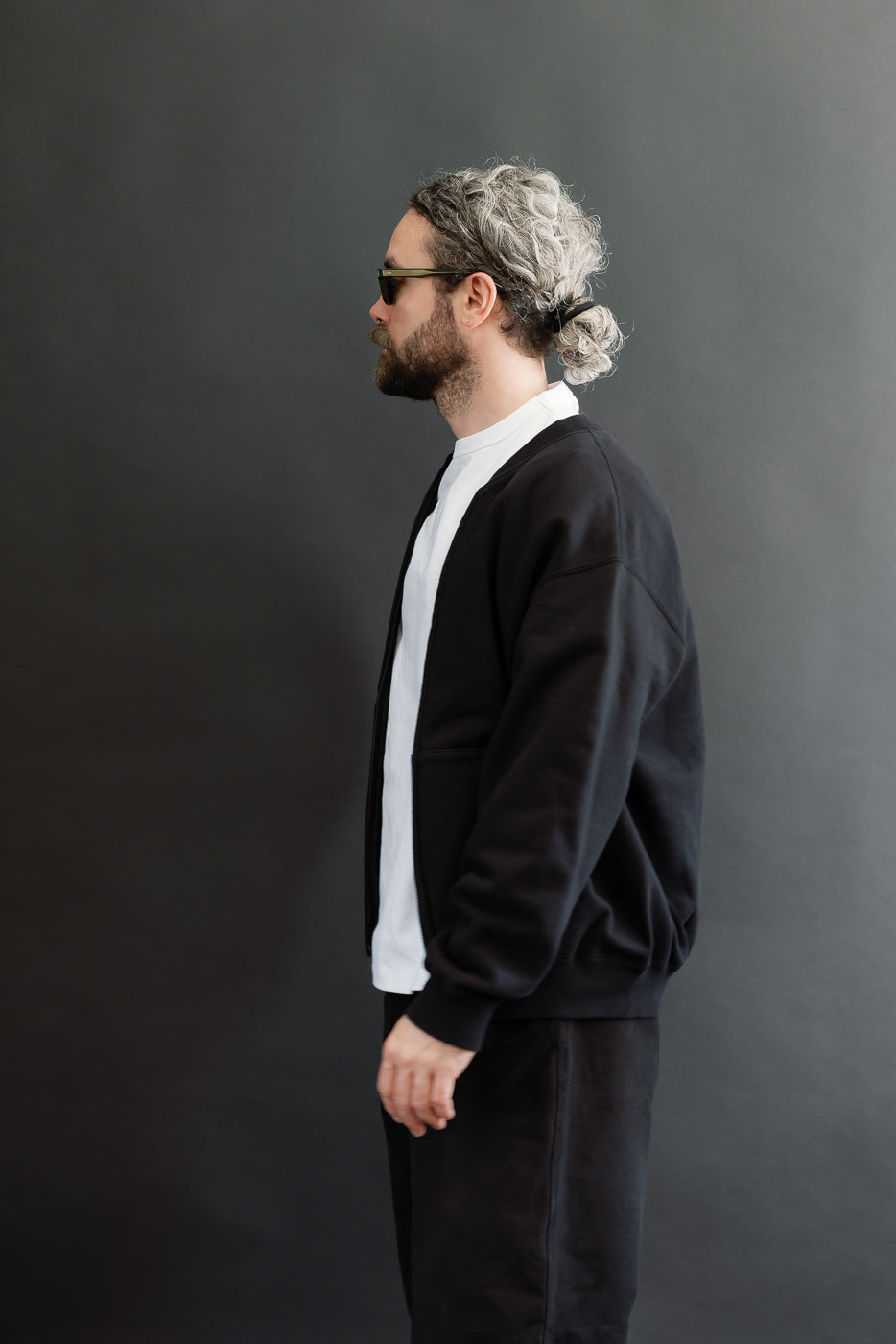 Side profile of a 5'9
