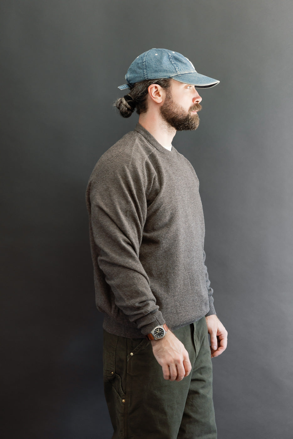 Profile view of a 5'9