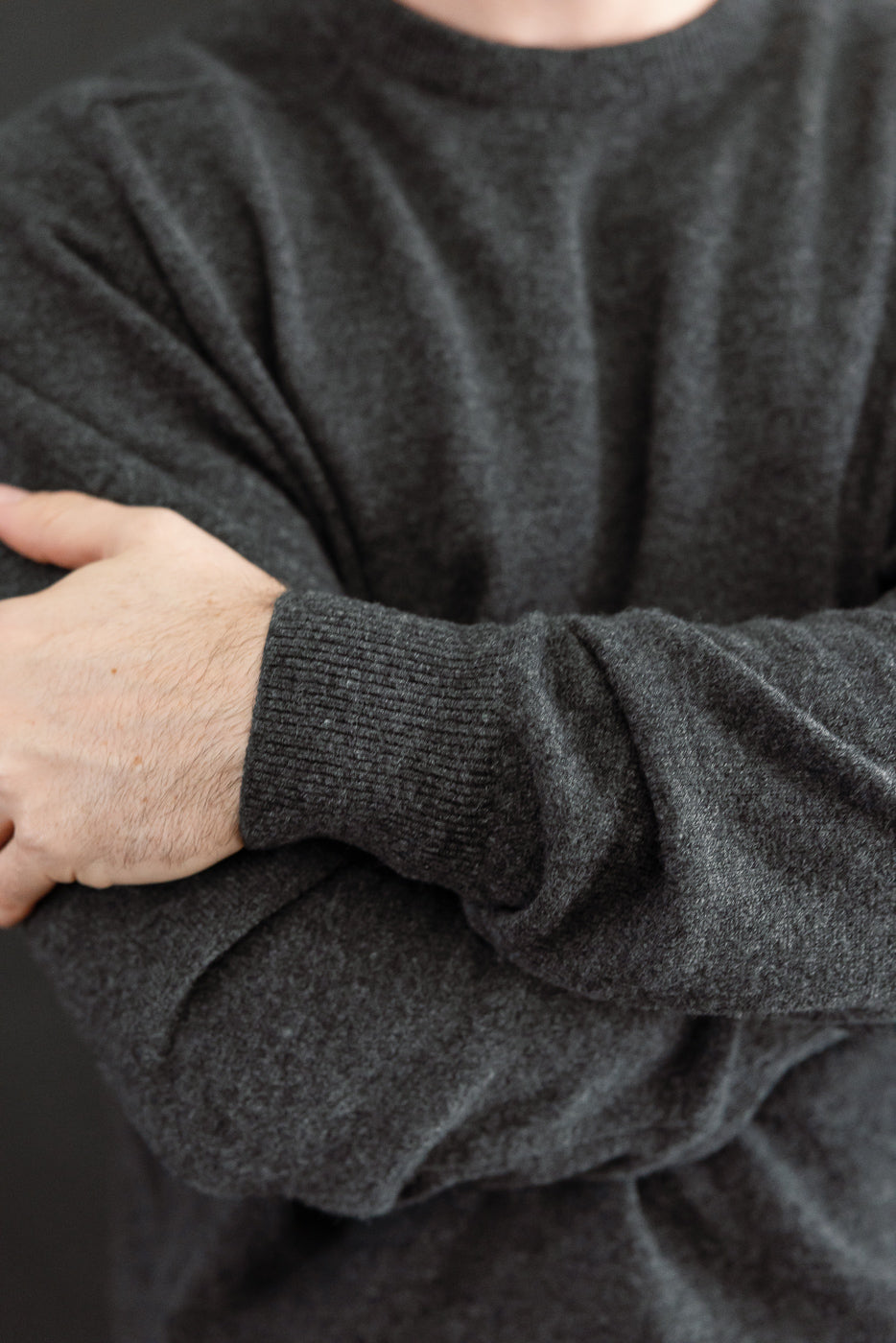 01-0050-60 - Simple Wool Crewneck Sweater - Charcoal Gray
