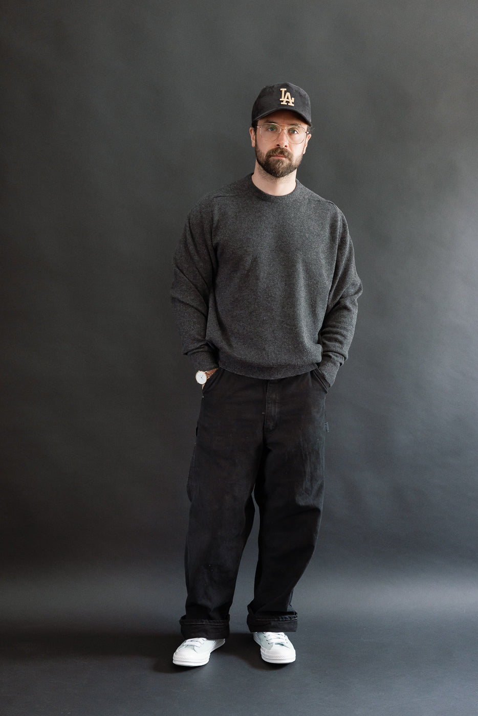 01-0050-60 - Simple Wool Crewneck Sweater - Charcoal Gray