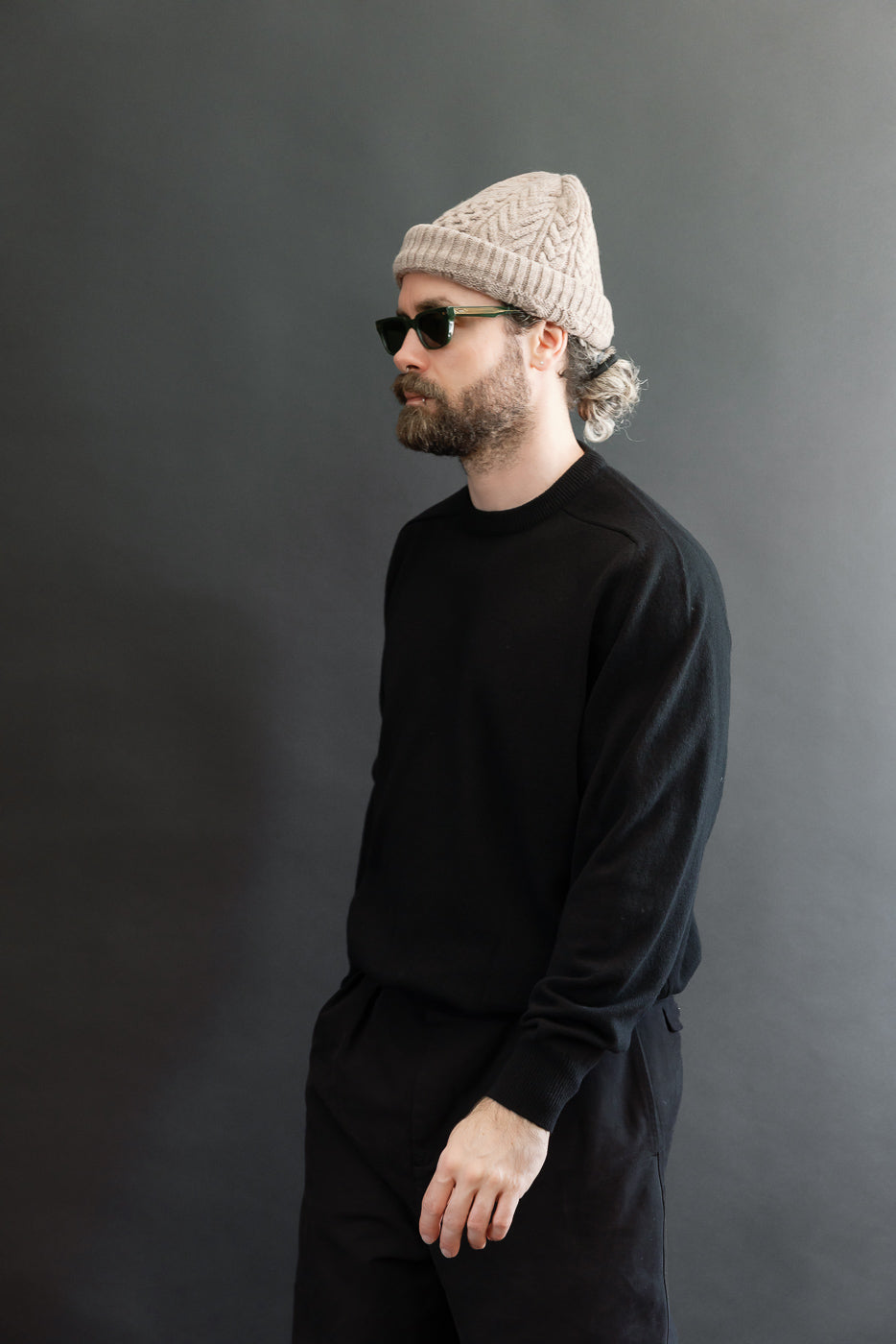 Full body side view of a 5'9