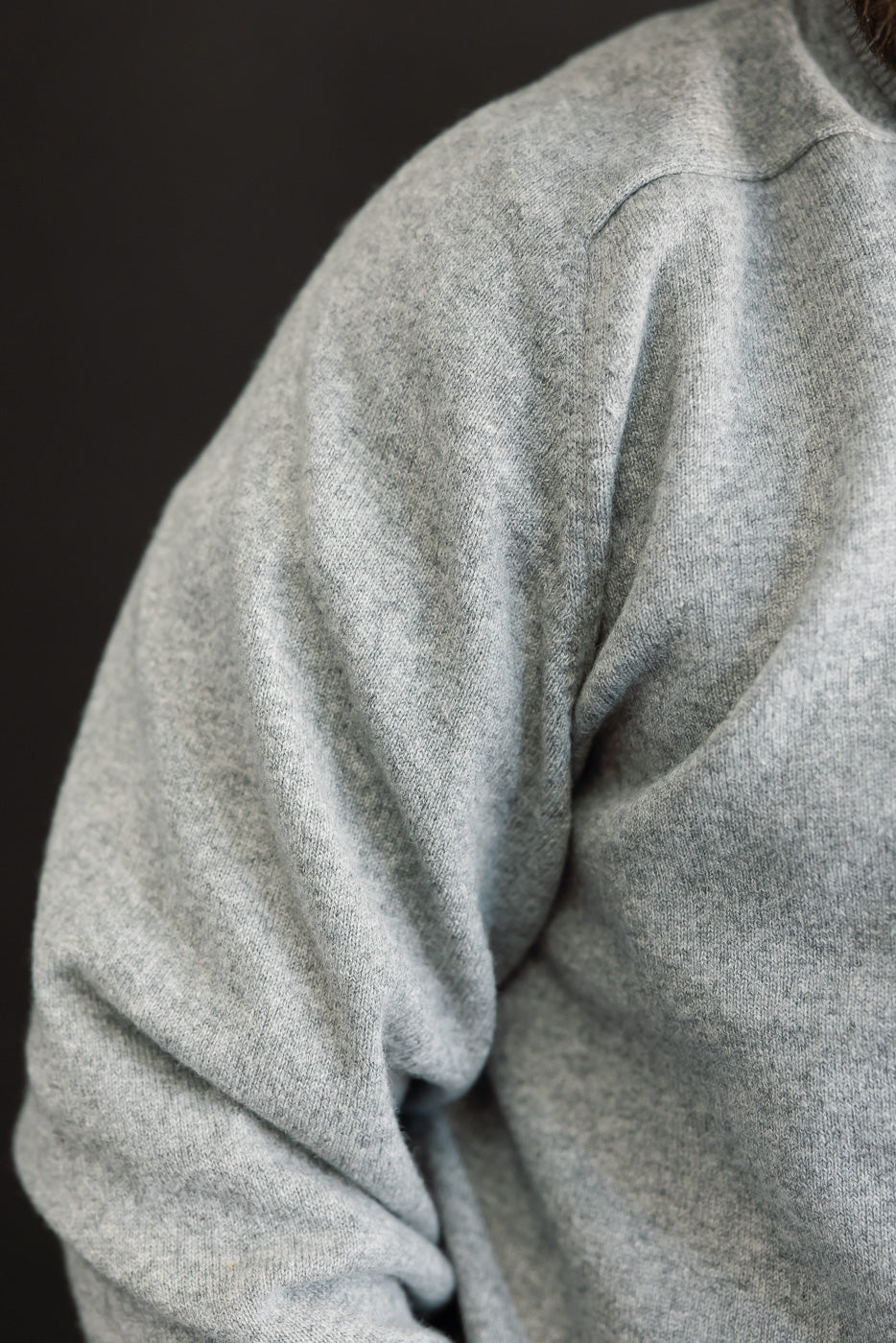 Close-up of a male model, 5'9