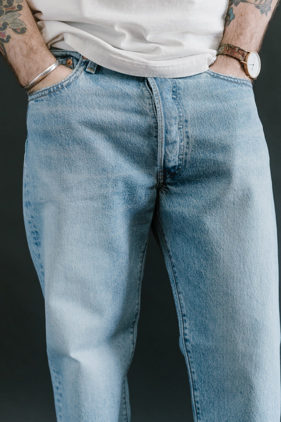 01-1050W-99 - 105 - Standard Fit Denim - 90s Sky Blue