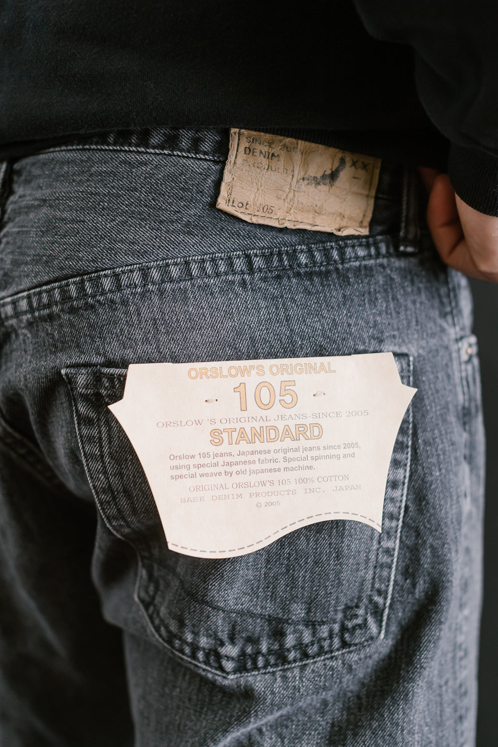 01-1050W-D61S - 105 - Standard Fit Selvedge Denim - Black Stone