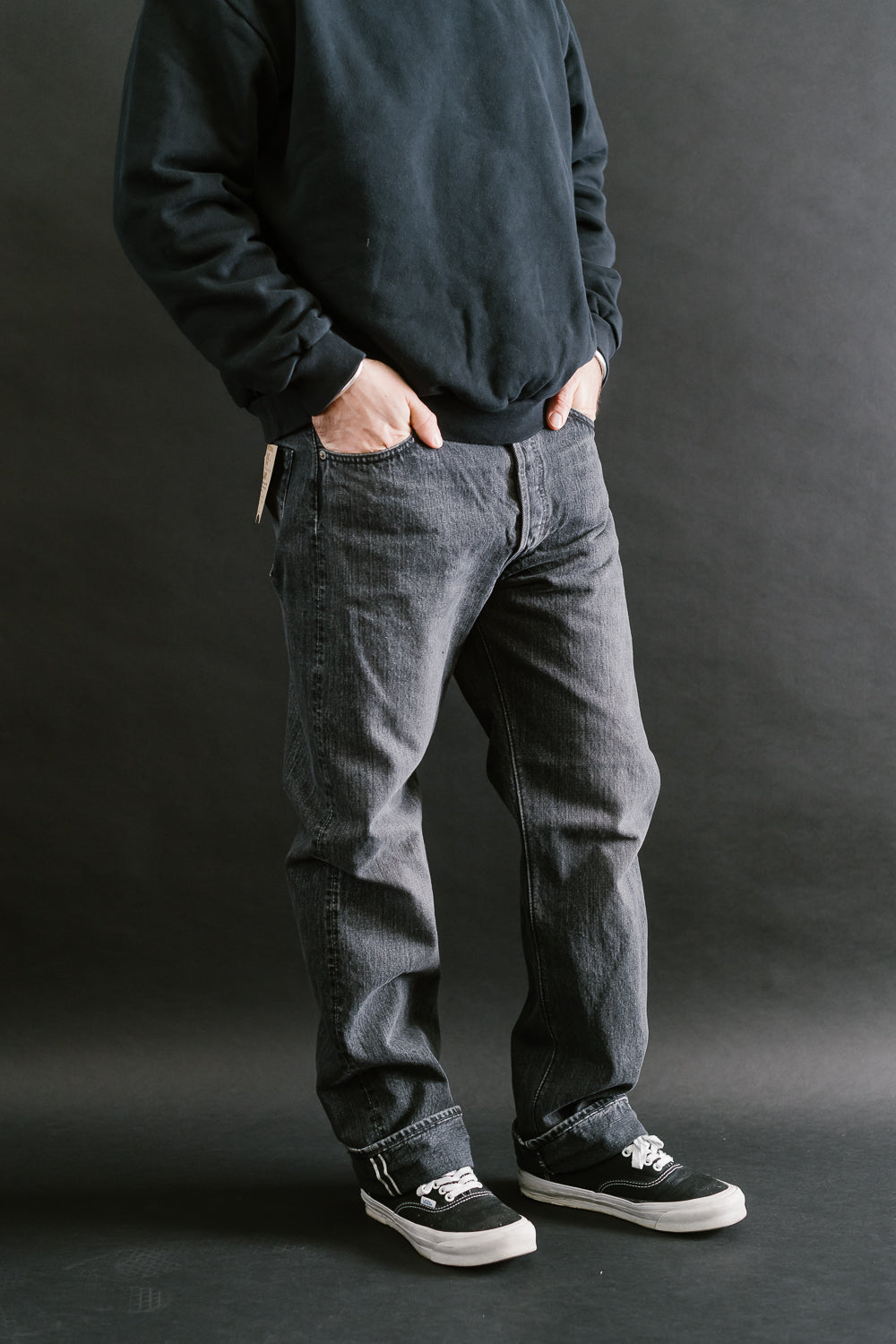 01-1050W-D61S - 105 - Standard Fit Selvedge Denim - Black Stone