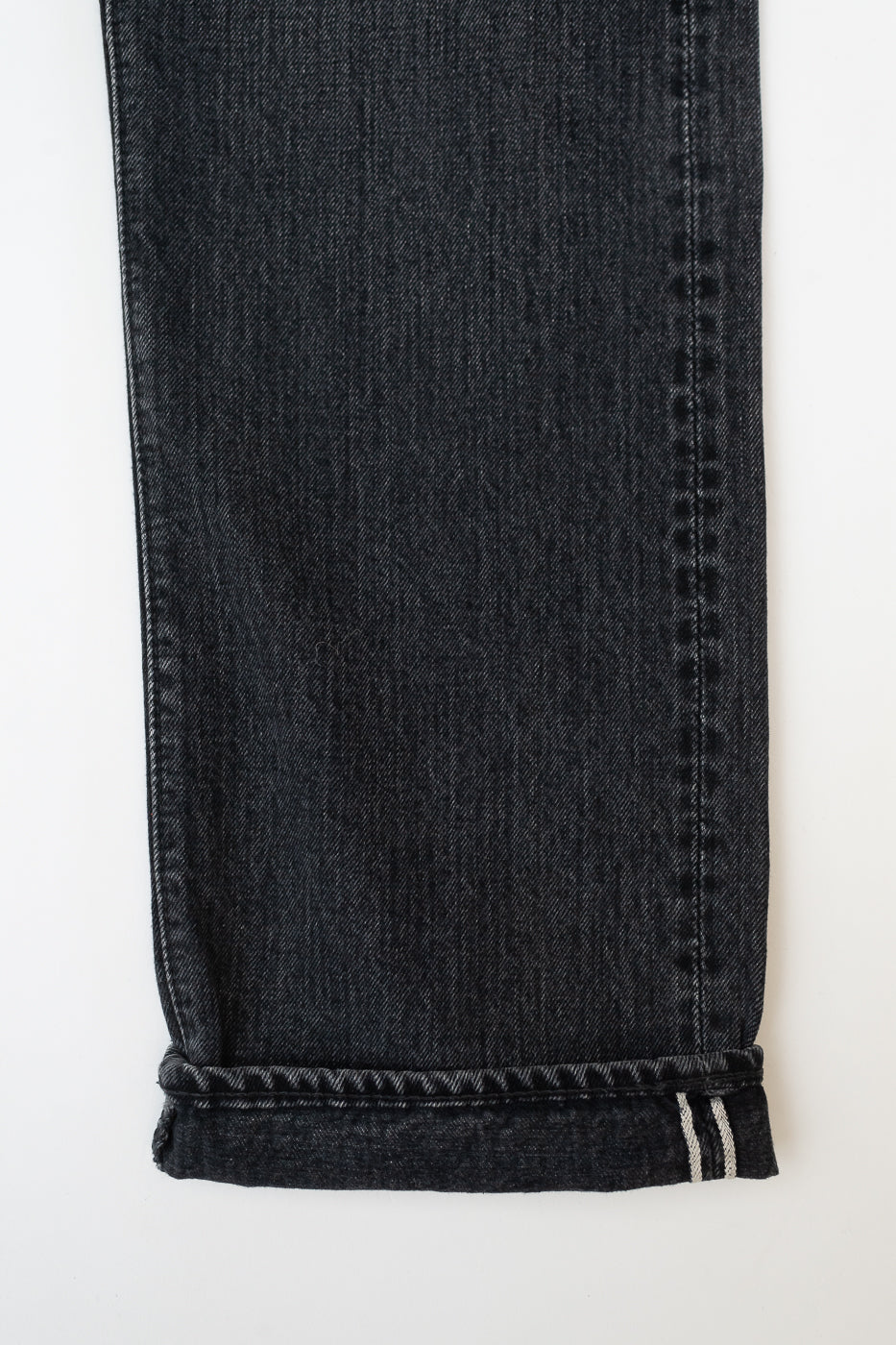 01-1050W-D61S - 105 - Standard Fit Selvedge Denim - Black Stone