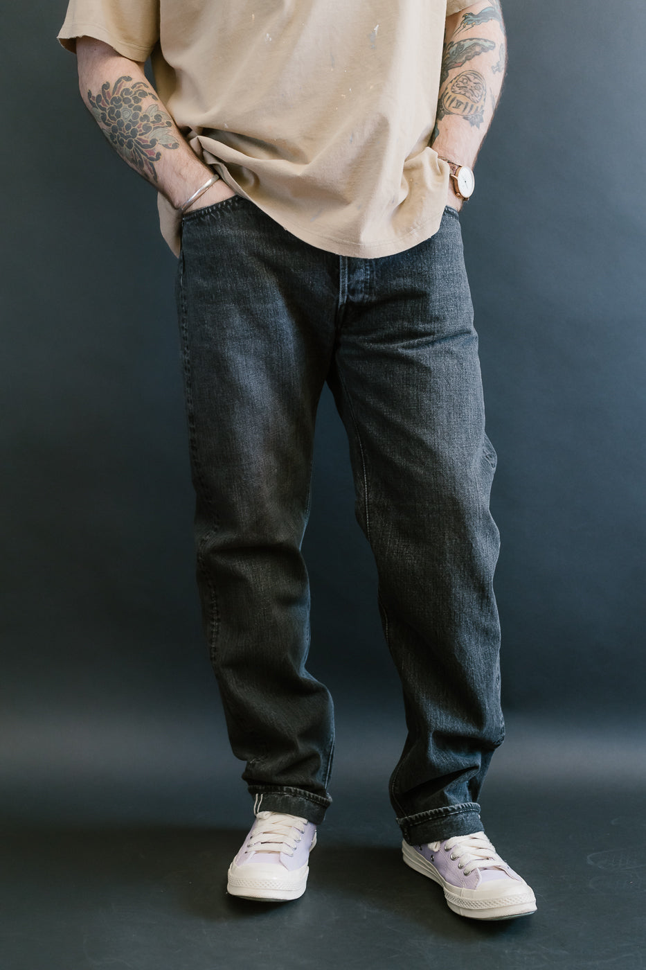 01-1050W-D61S - 105 - Standard Fit Selvedge Denim - Black Stone