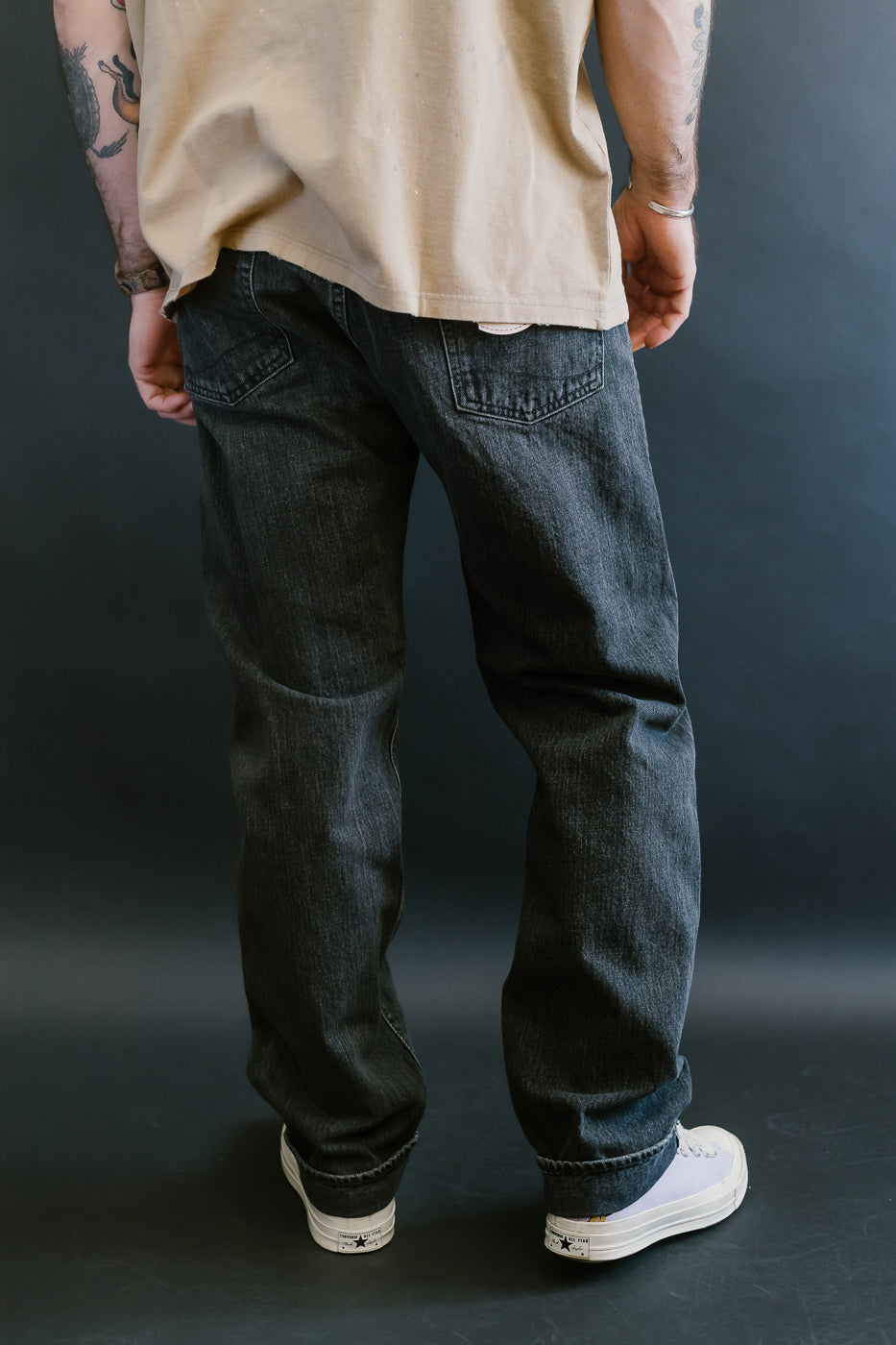 01-1050W-D61S - 105 - Standard Fit Selvedge Denim - Black Stone