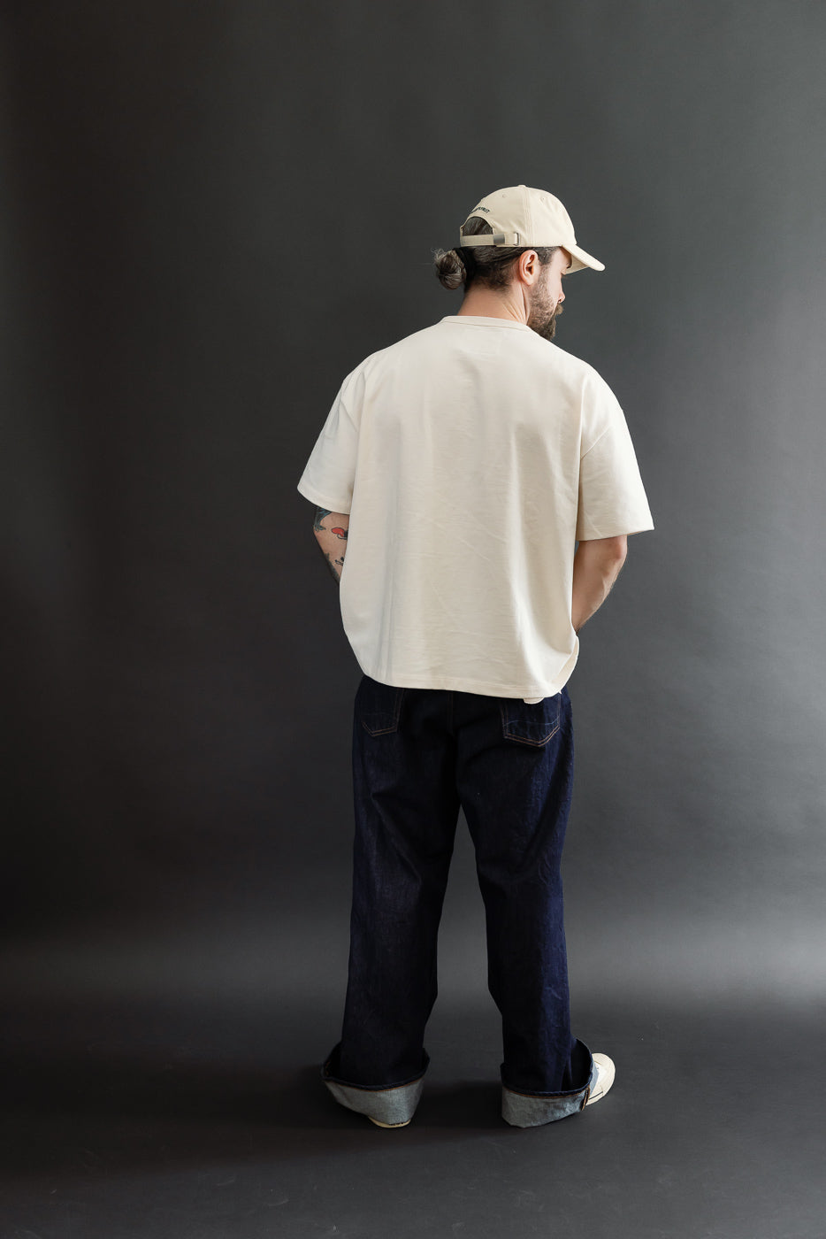 Back view, full body of a male model, 5'9