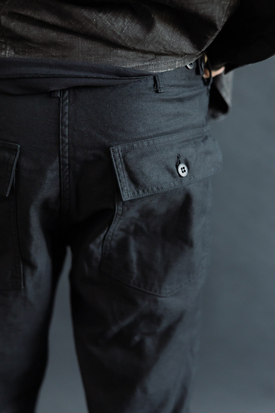 Close-up of male model, 5'9