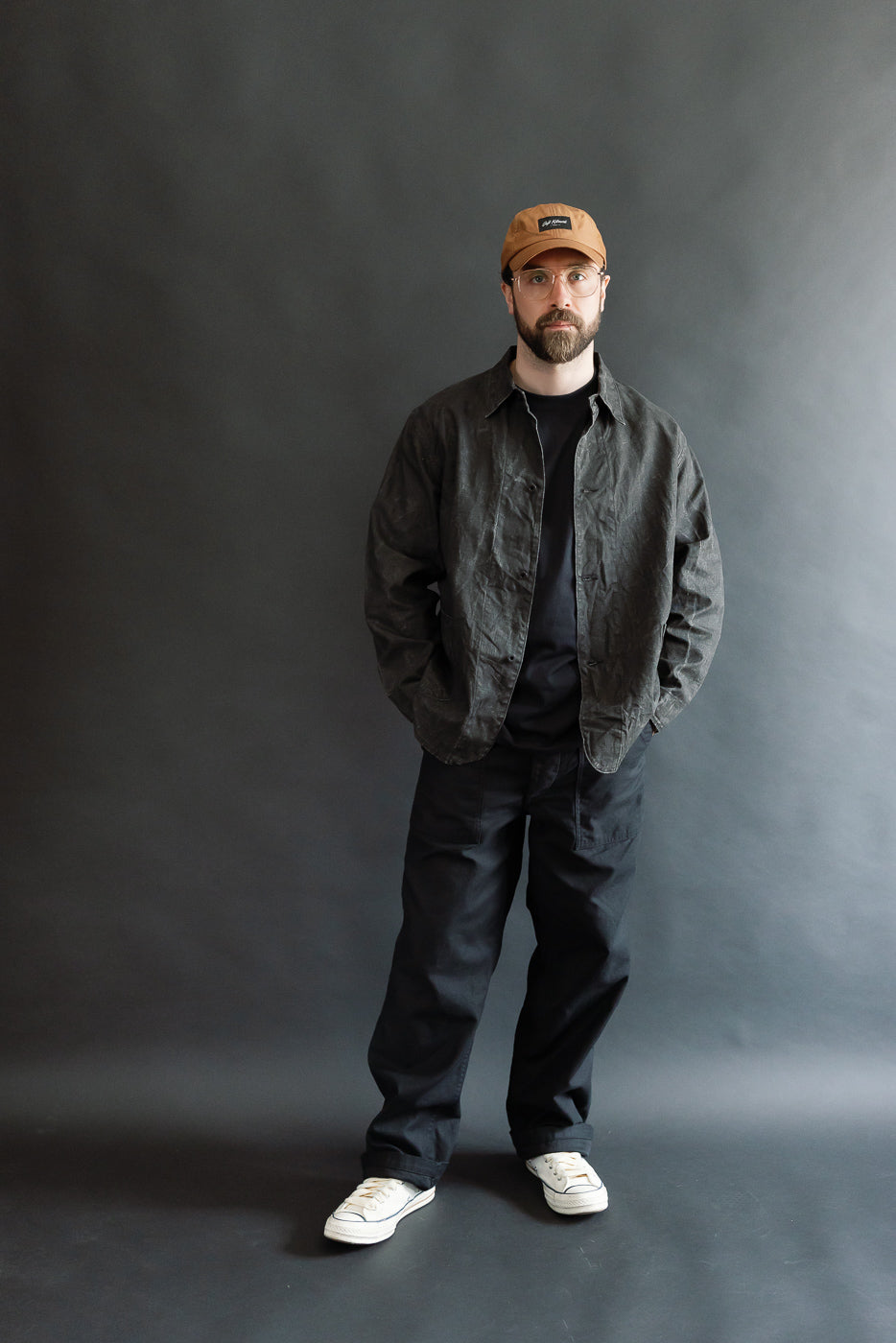 Full body front view of male model, 5'9