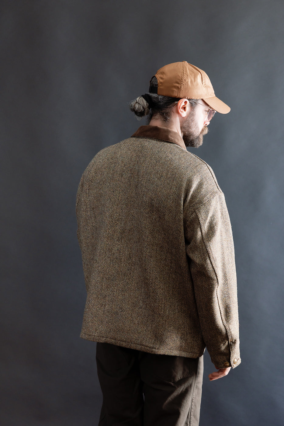 01-6034-H47K - Harris Tweed Relaxed Fit Coverall Jacket - Khaki | Dant