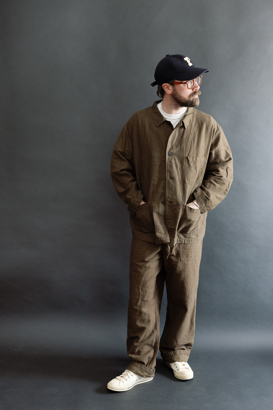 Full body front view of male model 5'9