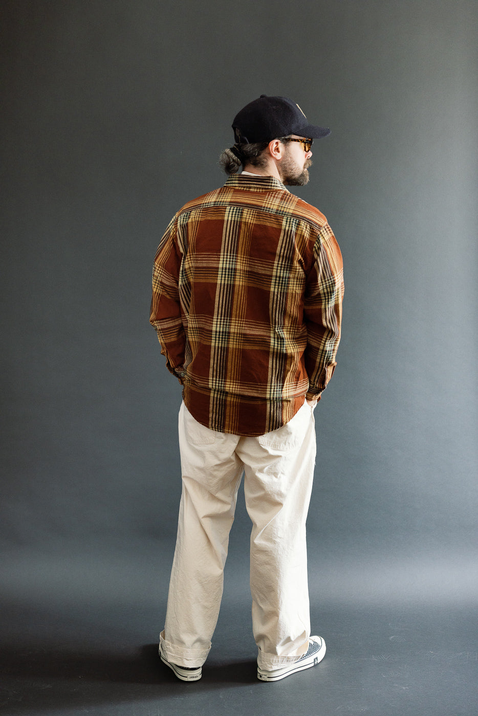 Male model, 5'9
