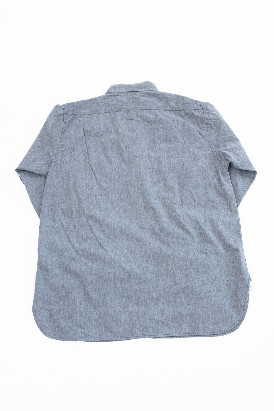 Back view flat lay of a grey short-sleeve button-down shirt.