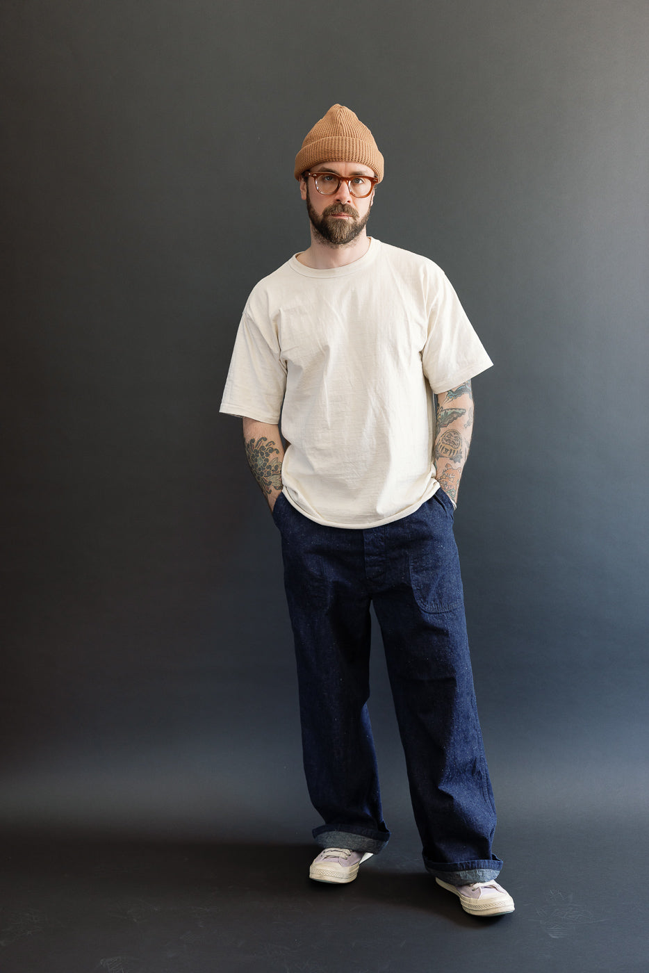 Full body front view of male model 5'9
