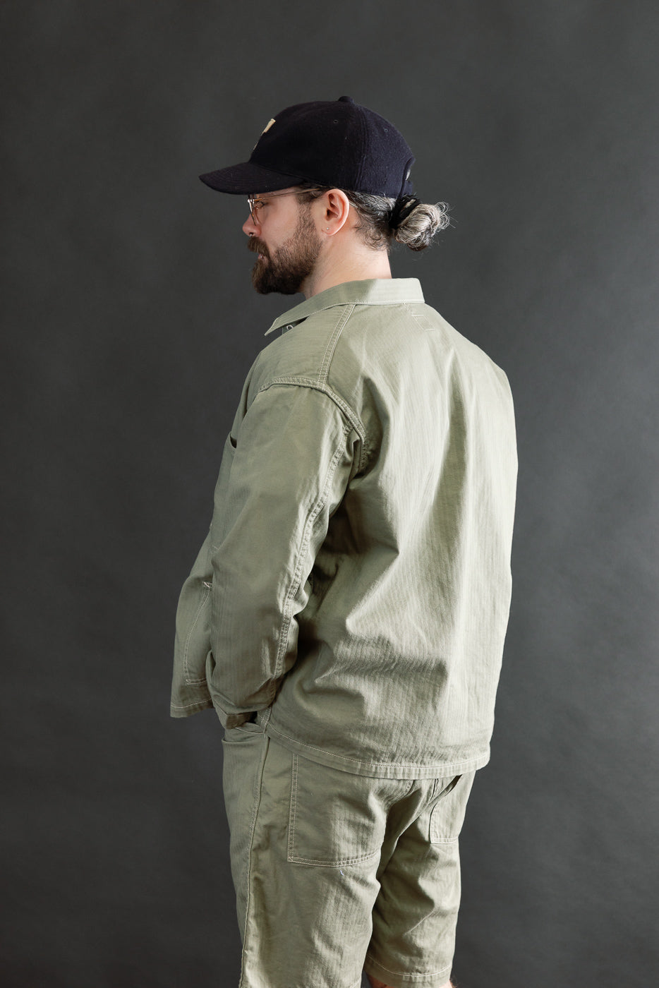 Male model 5'9