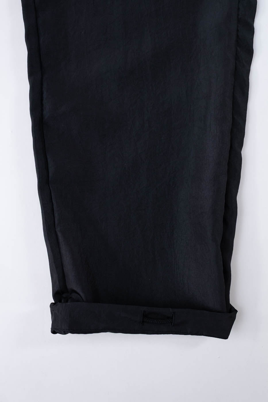 3315-MTB - E-Z Lax 4 Metallic Taffeta - Black