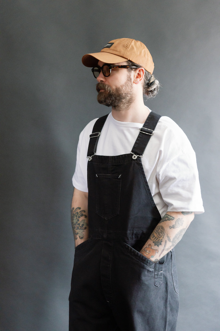 Male model 5'9