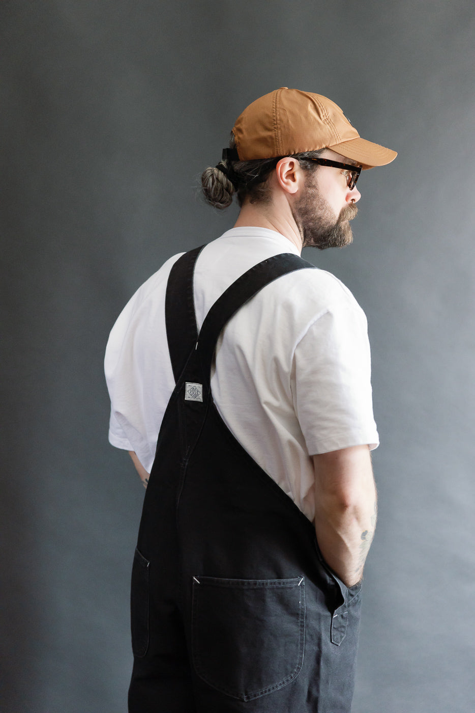 Male model 5'9