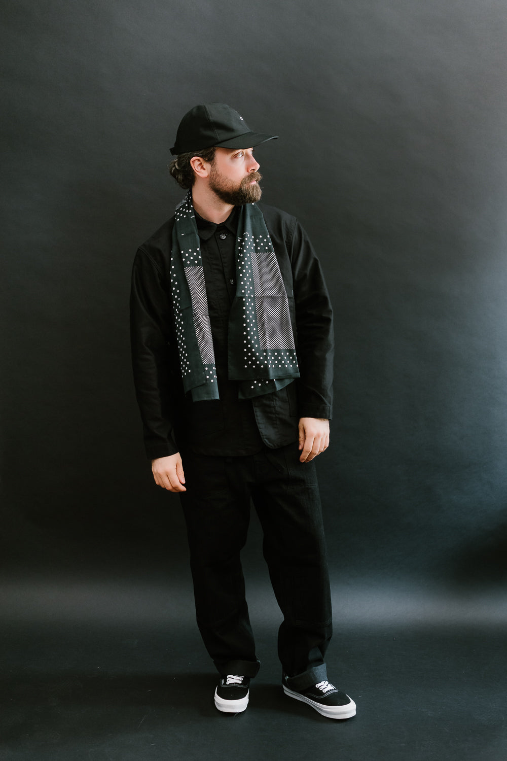 Full body front view of male model, 5'9