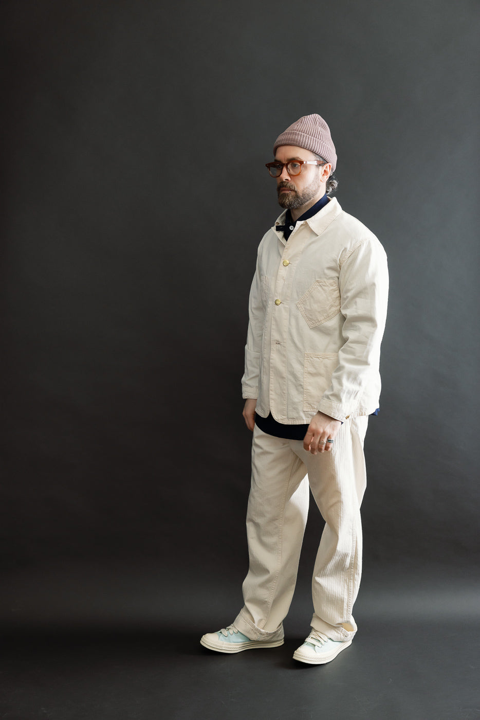 Full body front view of male model 5'9