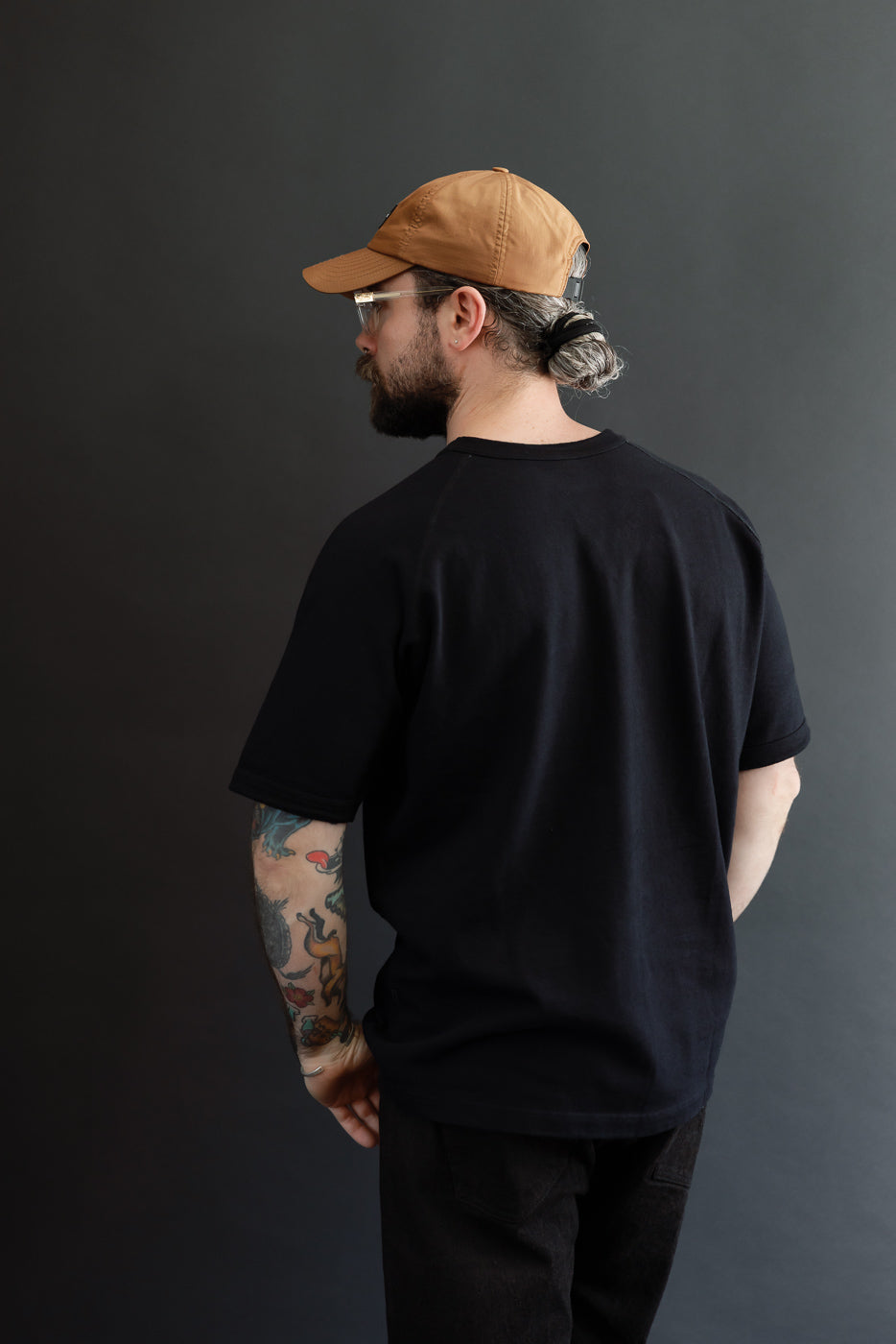 Male model, 5'9