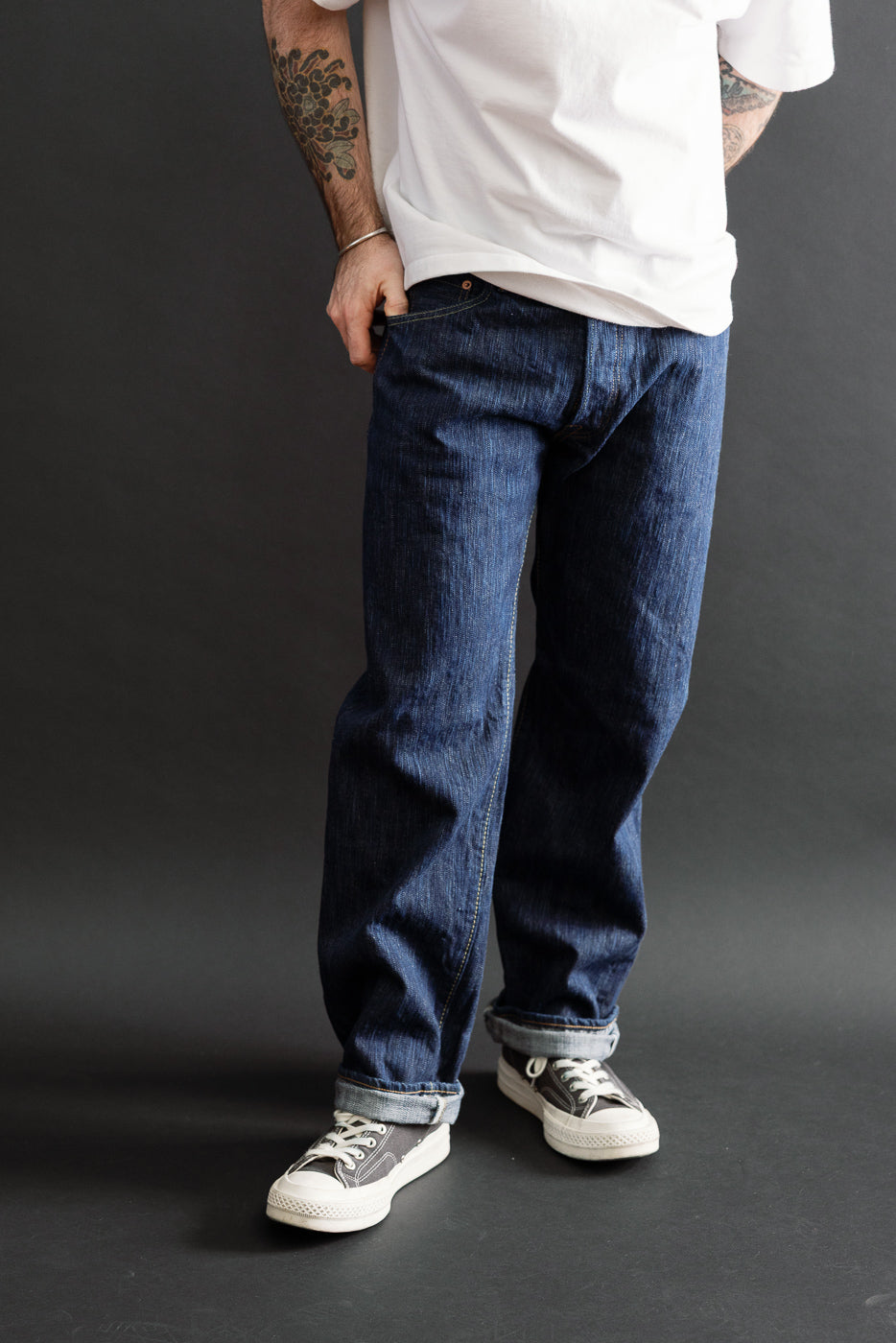 Full body side view of a 5'9