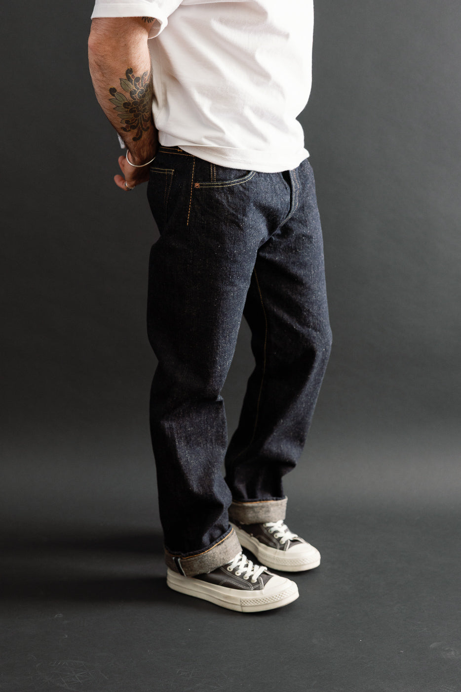 Full body side view of a 5'9