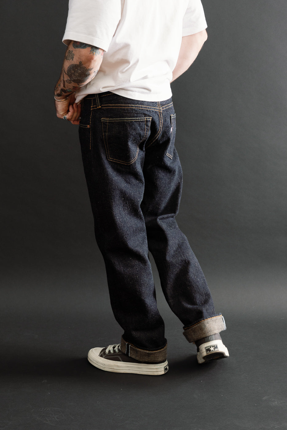 Full body back view of a 5'9