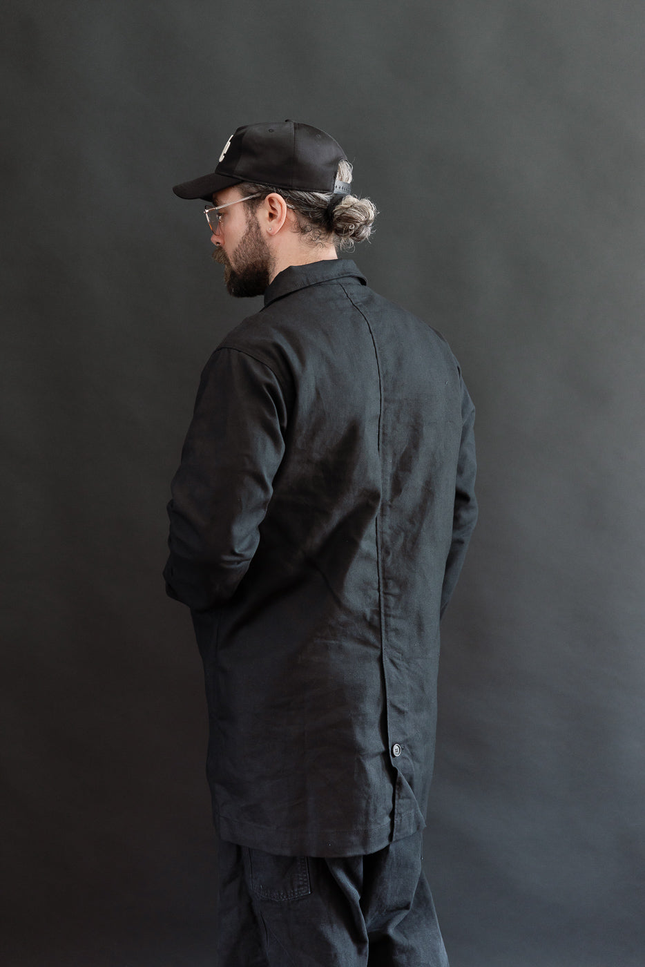 10oz - Trench Coat Dry Waxed Canvas - Black