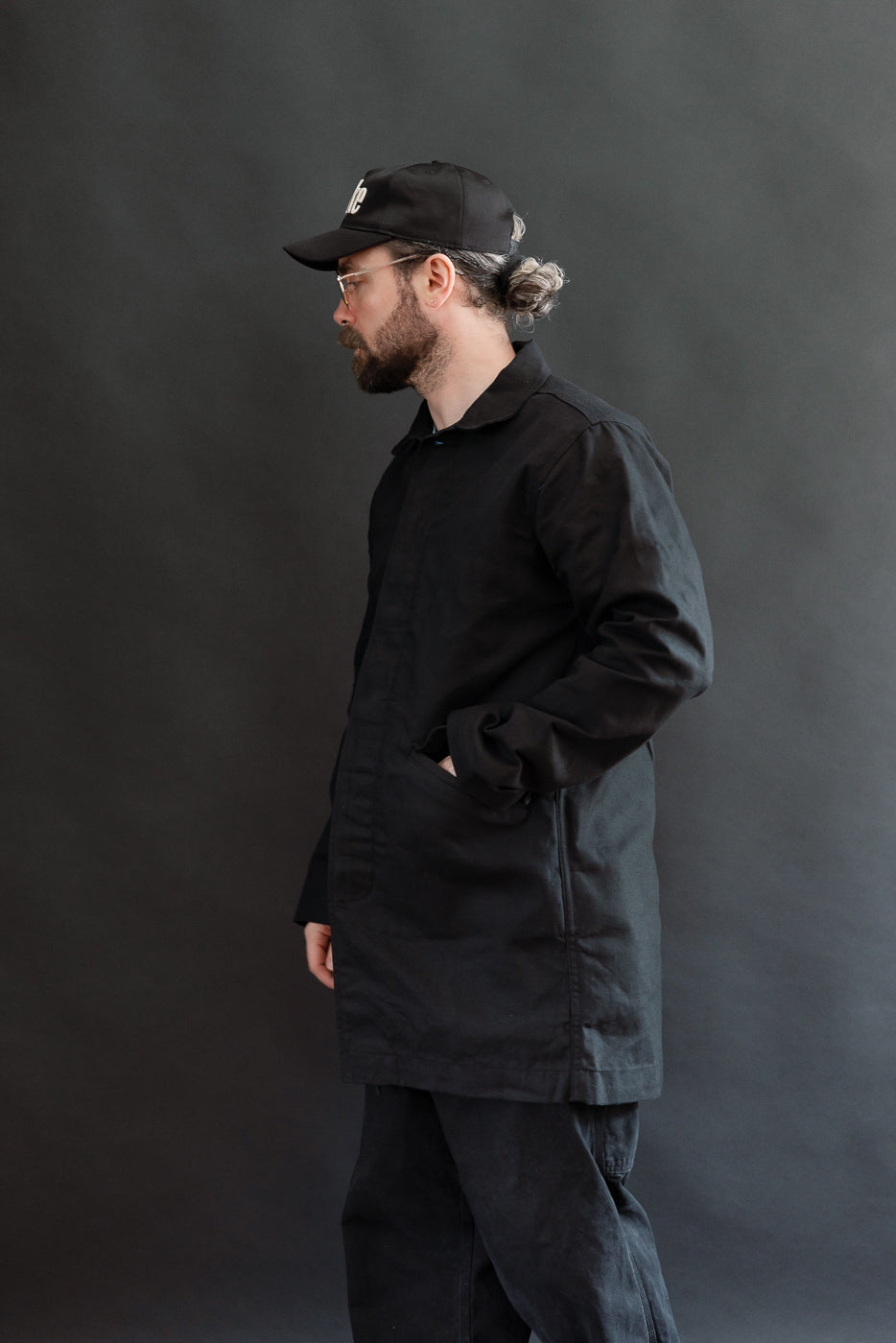 10oz - Trench Coat Dry Waxed Canvas - Black