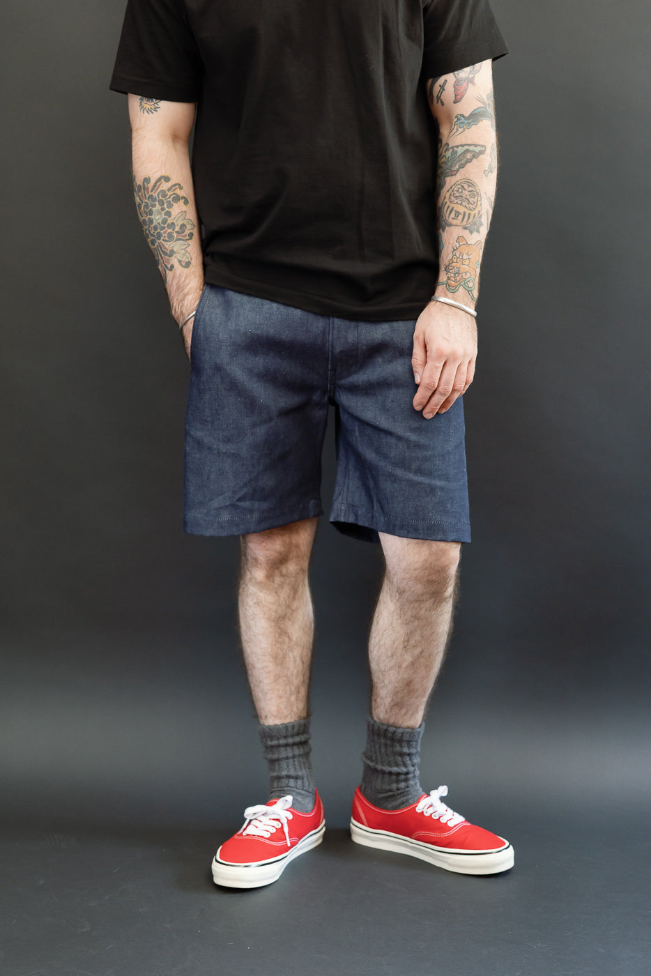 Male model, 5'9